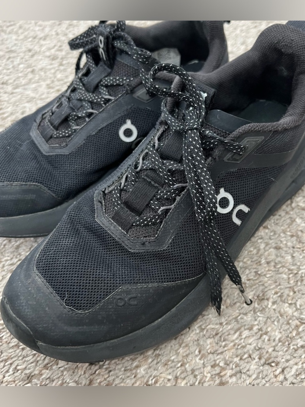 On Running Kids Black Sneakers with White Logos Size 5.5